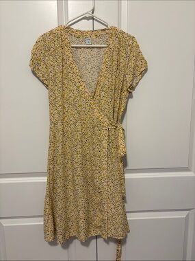 Old Navy Yellow Floral Wrap Tie Mini Dress